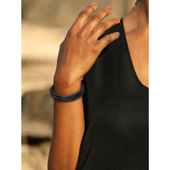 Women Gold Stainless Steel Stretch Flexible Wide Wristband Bangle Chain Bracelet - Picture 7 of 9